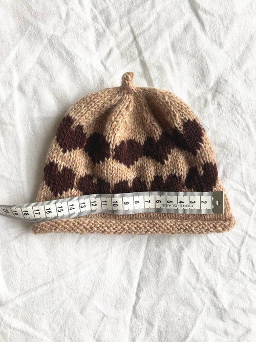 Älskling in cappuccino and chocolate, hand-knitted cashmere baby hat