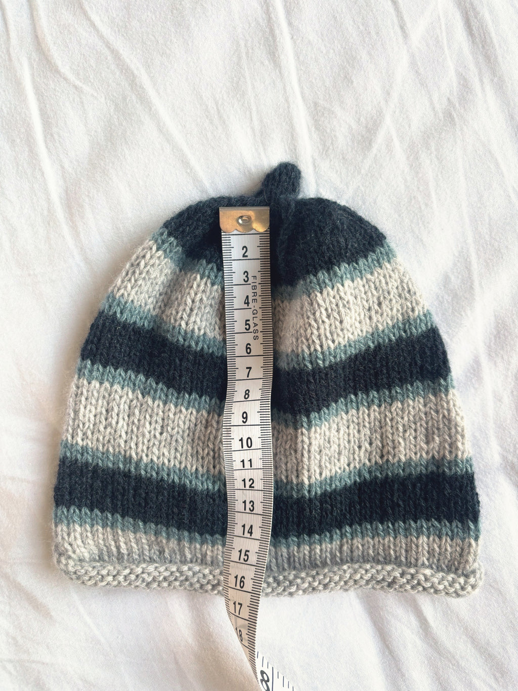 Godis in navy, light blue and grey, hand-knitted cashmere baby hat