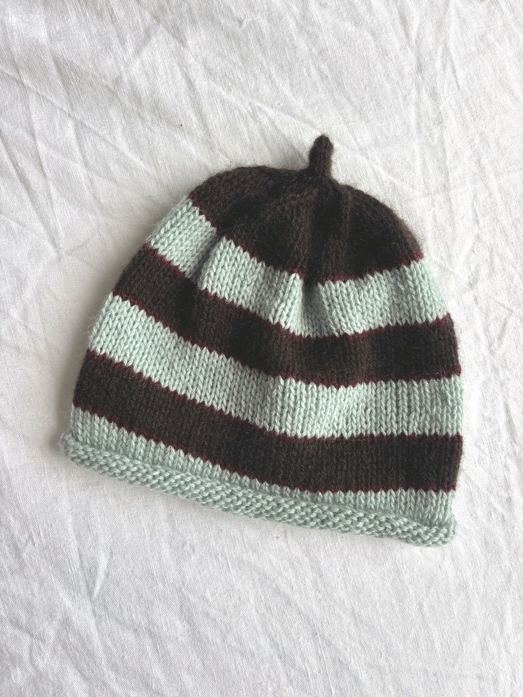 Godis in light blue and brown, hand-knitted cashmere baby hat