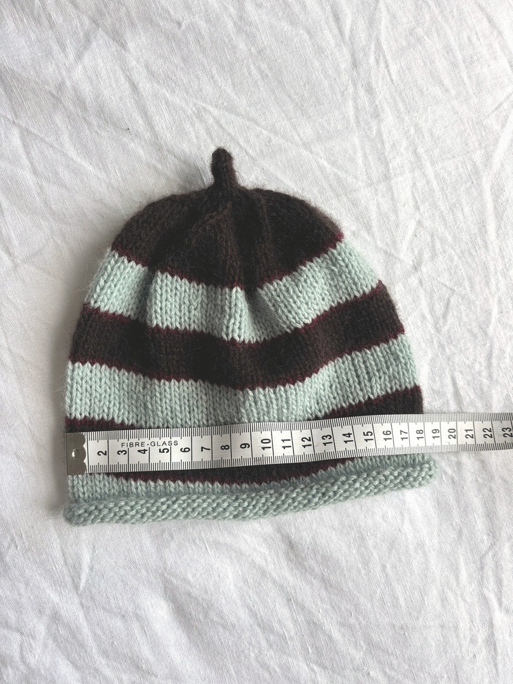 Godis in light blue and brown, hand-knitted cashmere baby hat