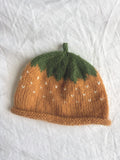 Smultron in orange, hand-knitted cashmere baby hat